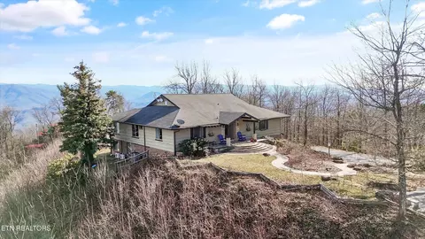 3060 Tower Rd, Sevierville, TN 37876