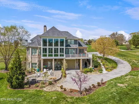1427 Cheyenne Blvd, Seymour, TN 37865