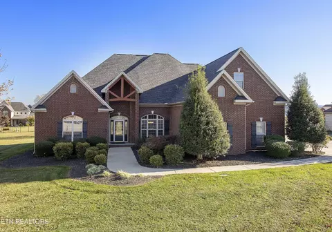 2216 Ohio St, Seymour, TN 37865