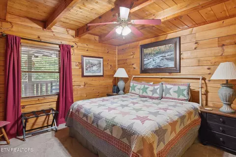 413 Ogle Dr, Pigeon Forge, TN 37863 photo 16