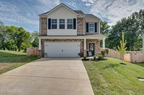 1117 Beacon Rd, Sevierville, TN 37876