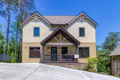 3508 Sand Ridge Way, Pigeon Forge, TN 37863