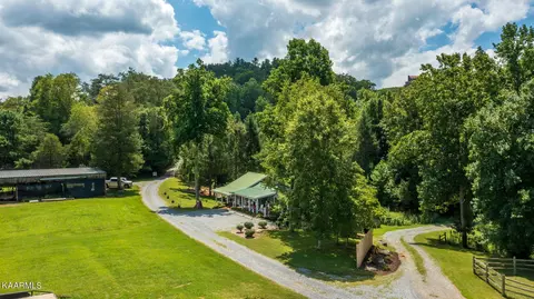 3520 Noel Hill Way, Sevierville, TN 37876