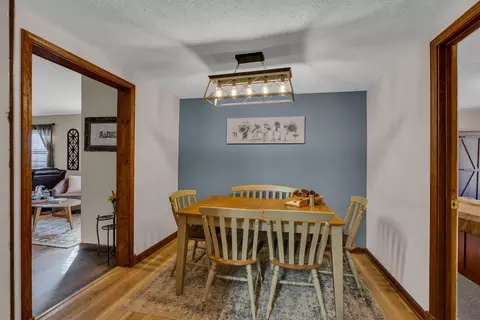Dining - 174 Copeland Rd, Sparta, TN 38583 photo 1 of 3