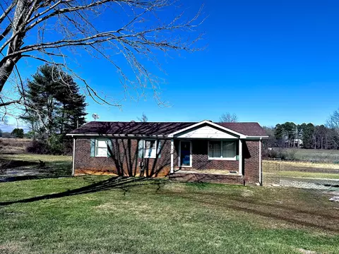 562 Mcquade Cir, Mcminnville, TN 37110