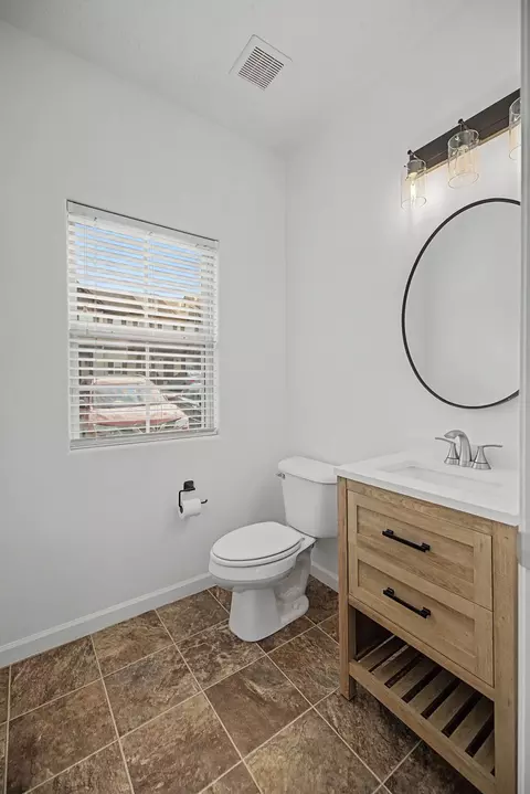 Bath - 5304 Dan Post Way, Murfreesboro, TN 37128 photo 1 of 3