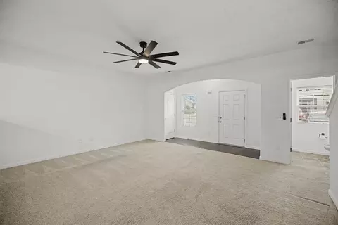 Living - 5304 Dan Post Way, Murfreesboro, TN 37128 photo 2 of 3