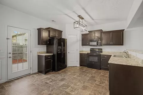 Kitchen - 5304 Dan Post Way, Murfreesboro, TN 37128 photo 2 of 4