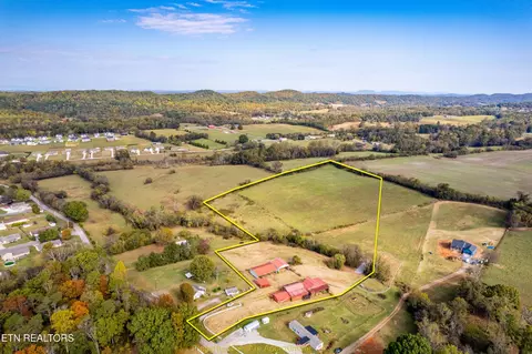 426 Keeble Rd, Maryville, TN 37804