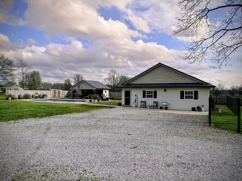 Exterior - 99 Busby Rd, Loretto, TN 38469 photo 3 of 14
