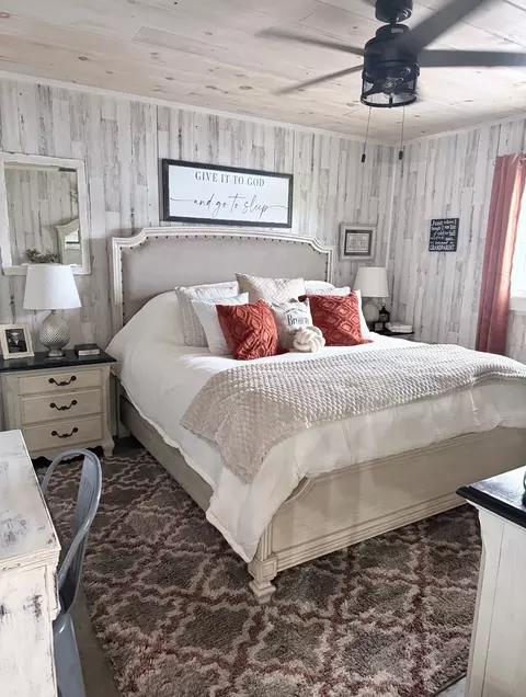Bedroom - 99 Busby Rd, Loretto, TN 38469 photo 1 of 2