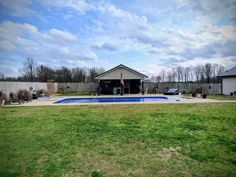 Exterior - 99 Busby Rd, Loretto, TN 38469 photo 13 of 14