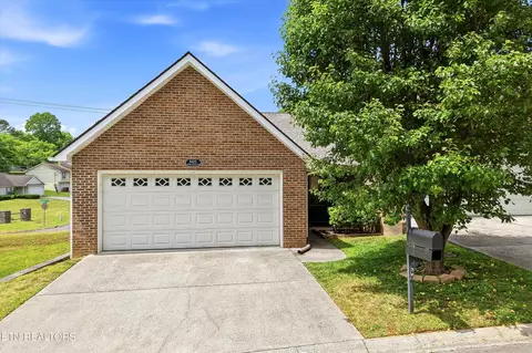 4415 Avery Village Way, Knoxville, TN 37921