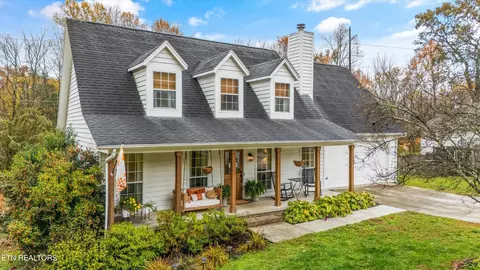 4806 Clairson Dr, Knoxville, TN 37931