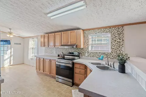 227 Clearview St, Rutledge, TN 37861 photo 8
