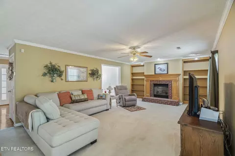 337 Nicely Tr, Powell, TN 37849 photo 6