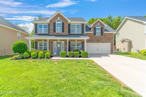 1562 Chariot Ln, Knoxville, TN 37918