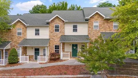 524 Allensville Rd # 3, Sevierville, TN 37876