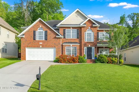 10424 Harrison Springs Ln, Knoxville, TN 37932