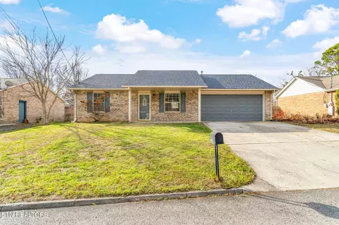 7444 Lyle Bend Ln, Knoxville, TN 37918