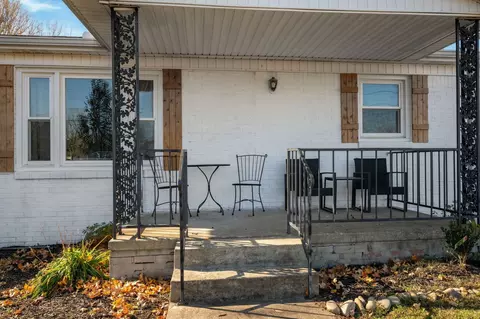 Exterior - 3205 Sylvia Rd, Dickson, TN 37055 photo 4 of 9