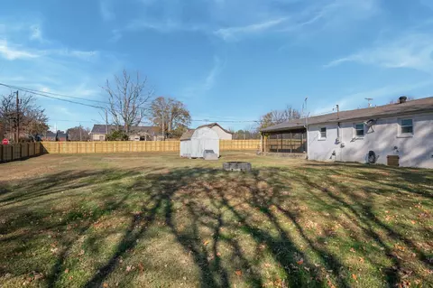 Exterior - 3205 Sylvia Rd, Dickson, TN 37055 photo 8 of 9