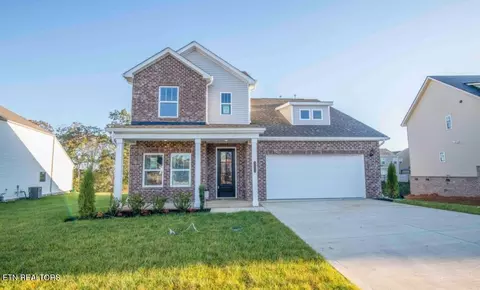 281 Sugar Maple Trl, Lenoir City, TN 37771