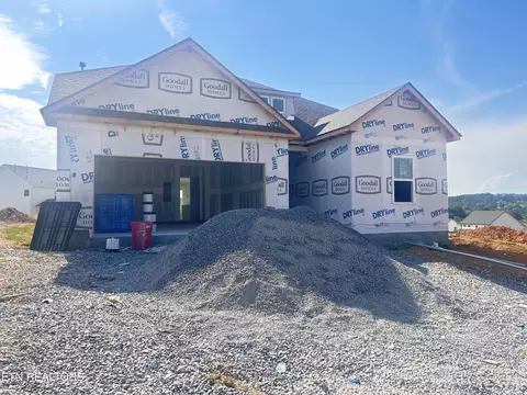 340 Sugar Maple Trl, Lenoir City, TN 37771