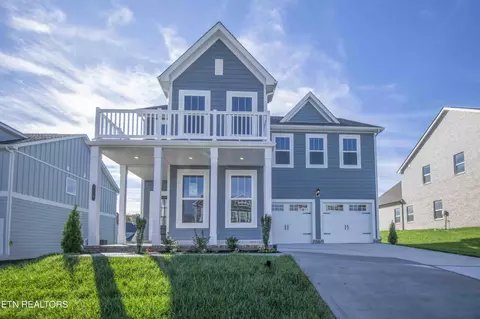319 Ivey Farms Ln, Knoxville, TN 37934
