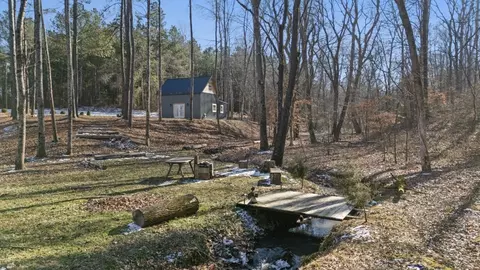Exterior - 1085 Henegar Rd, Morrison, TN 37357 photo 3 of 3