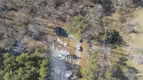 Exterior - 1085 Henegar Rd, Morrison, TN 37357 photo 2 of 3