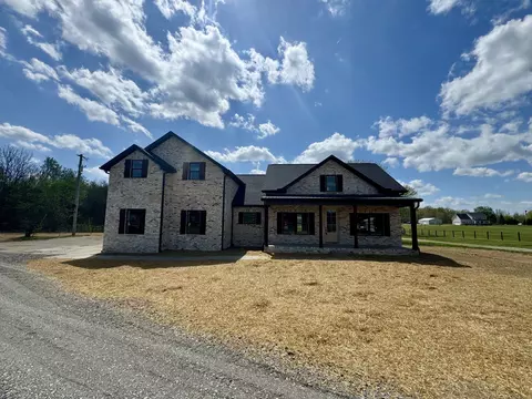 4398 Woodrow Wilson Rd, Springfield, TN 37172