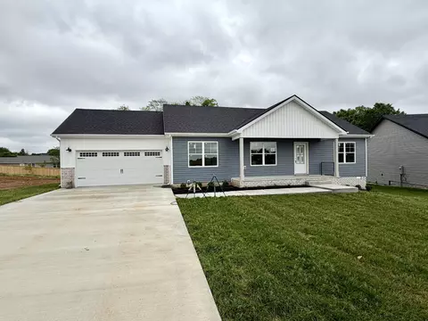 38 Echo Rdg, Oak Grove, KY 42262