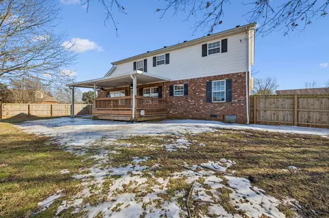Exterior - 1908 Pennington Dr, Murfreesboro, TN 37129 photo 10 of 11