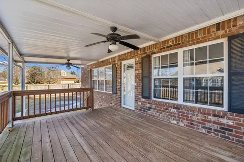 Exterior - 1908 Pennington Dr, Murfreesboro, TN 37129 photo 9 of 11
