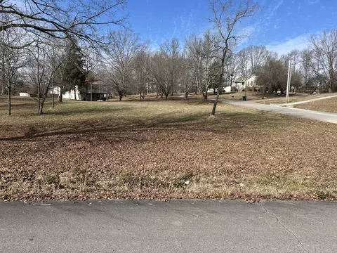 0 Sayles Cir, Lawrenceburg, TN 38464