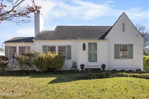3822 Keowee Ave, Knoxville, TN 37919