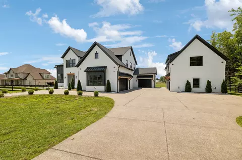 360 Rucker Rd, Murfreesboro, TN 37127