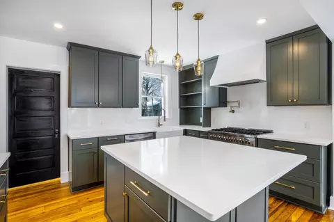 Kitchen - 325 Walnut St N, Springfield, TN 37172 photo 1 of 6