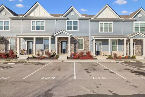 134 Grayson Cir, Chapel Hill, TN 37034