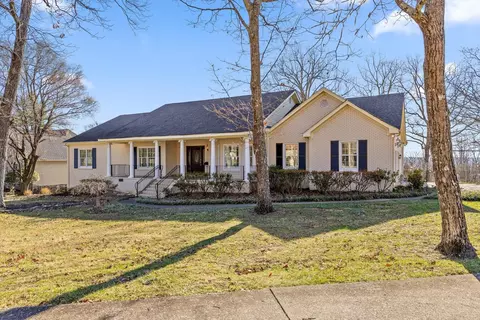 2816 Kell Rd, Signal Mountain, TN 37377