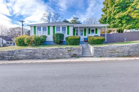 1514 Galloway St, Columbia, TN 38401