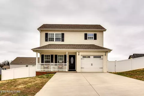 414 Kingsley Ct, Maryville, TN 37804