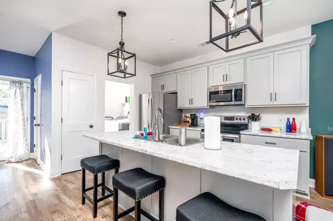 Kitchen - 301 22nd Ave E, Springfield, TN 37172 photo 1 of 5