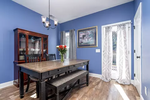 Dining - 301 22nd Ave E, Springfield, TN 37172 photo 2 of 2
