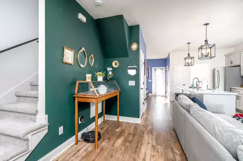 Entry Way - 301 22nd Ave E, Springfield, TN 37172 photo 1 of 3