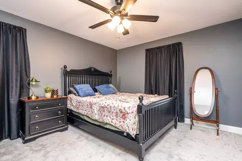 Bedroom - 301 22nd Ave E, Springfield, TN 37172 photo 1 of 4