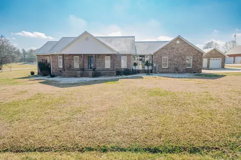 25 Billy Goat Hill Rd, Winchester, TN 37398