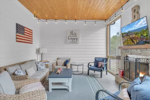 Exterior - 1115 River Bluffs Dr, Jasper, TN 37347 photo 6 of 16