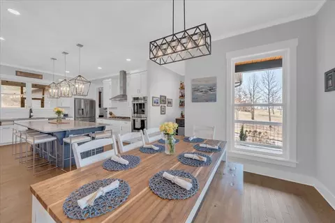 Dining - 1115 River Bluffs Dr, Jasper, TN 37347 photo 2 of 2